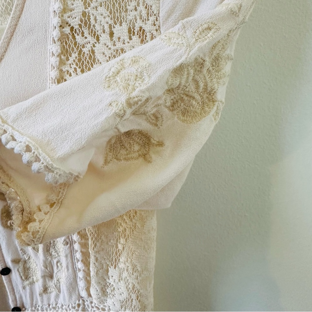 Coco + Jameson Cream Boho Duster Size Small - image 6
